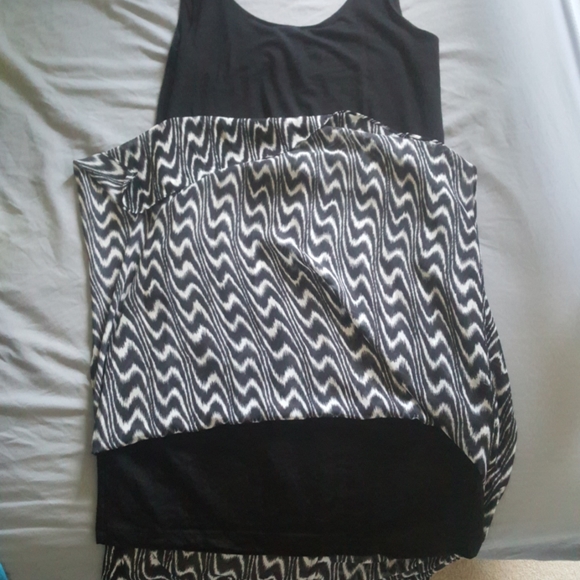 Vince Camuto chiffon overlay dress - Picture 6 of 6